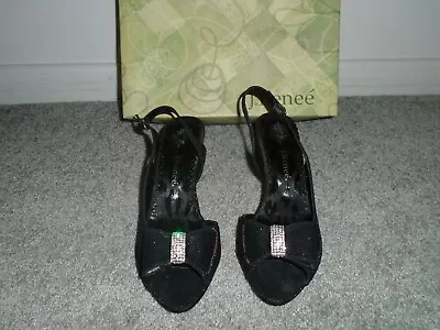 J. Renee Glimmer Fabric Black Heels Shoes Size 7 • $14.99