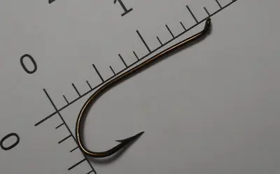 MUSTAD & SON HOOKS 3/0 SALMON FLY TYING Kendal KIRBY UP TAPERED EYE BRONZED 3980 • $14.99