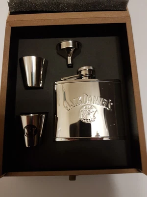 £7 • Buy Jack Daniels Gift Set. Hip Flask & 2 Stainless Steel Tumblers