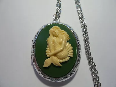 Cameo Locket Beautiful Mermaid Ivory On Green 24  Chain • $26.99