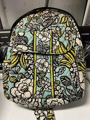 Vera Bradley Backpack Medium Island Blooms • $19.99