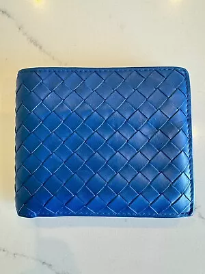 Bottega Veneta Men’s Wallet Blue Woven Leather Classic Bifold • $250