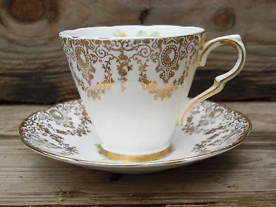 Vintage Bone China Collingwoods England Cup And Saucer Floral White & Gilt Gold • £8