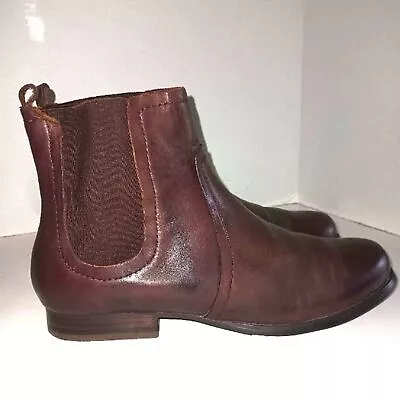 MAX STUDIO GWYNE Merlot LEATHER ANKLE CHELSEA BOOTS Size 8.5 • $32