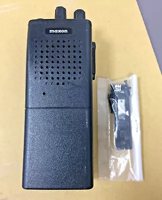 Used MAXON SP-140V2  16 CH VHF 148-174 MHz SOLD FOR PARTS OR REPAIR • $20