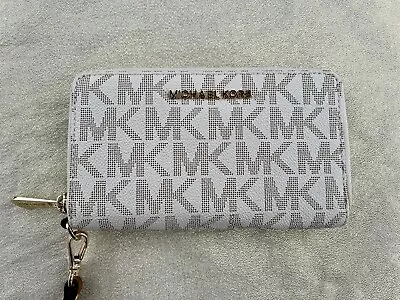 MICHAEL KORS-JET SET TRAVEL- Large Logo And Leather Wristlet-New With Tags • $49.99