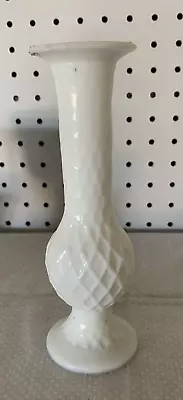 Vintage EO BRODY 7.5  White Milk Glass Crosshatch Bud Vase #920 • $12.99