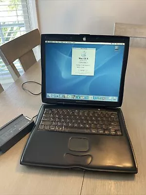 Vintage Apple PowerBook G3 Lombard 333MHz 120GB 256mb CD Drive M5343 • $150