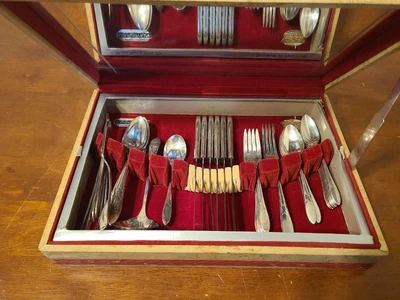 $99.99 • Buy VTG 41 Piece Community Plate Silverware Flatware With Case 