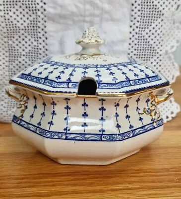 Antique Losol Ware Keeling & Co Ltd Burslem Blue & White Lidded Tureen POMPADOUR • £12