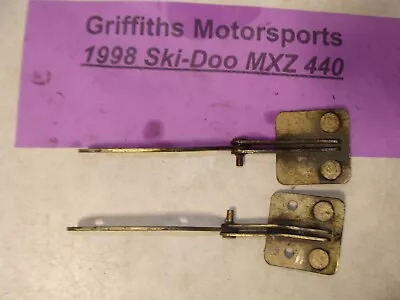 1998 97-99 SKIDOO MXZ 440 Fan Front Hood Hinges R L  • $18