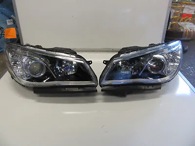 Holden Commodore Vf 2013-2018 Ss Sv6 Headlights Pair Left And Right New Black • $589