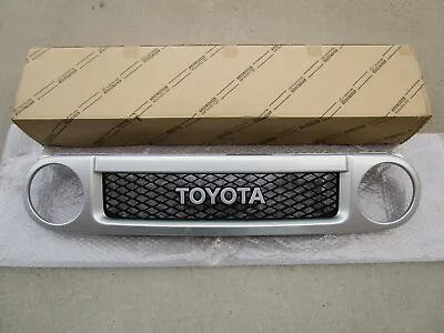 Fits :07 - 14 Toyota Fj Cruiser Front Radiatir Grille Silver Oem Brand New • $335.99