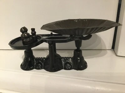 £7.50 • Buy Antique Small Vintage Cast Iron Shop Kitchen Weighing Scales