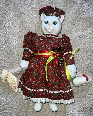 HOLLY BELLE Musical  16  Cat Doll Holiday Christmas Bette Ball Victoria Ashley • $60