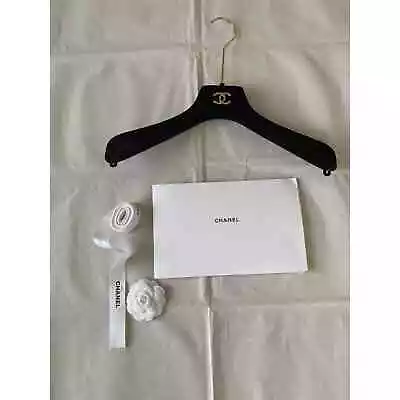 Chanel Bundle Hanger Camellia Booklet Ribbon 104.5 In • £74.21