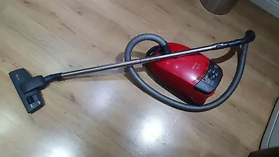 MIELE - CAT & DOG TT1800 - RED - CYLINDER VACUUM CLEANER Used Condition • £79.99