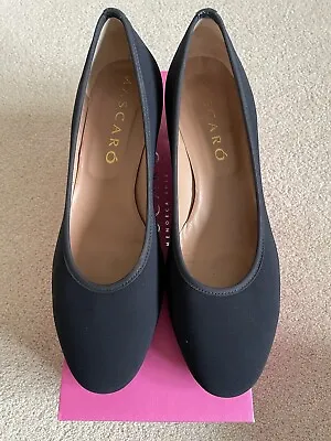 Mascaro Low Heel Classic Ladies Court Shoe Size 37.5 • £20