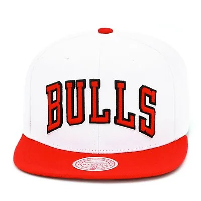 Mitchell & Ness Chicago Bulls Snapback Hat Cap 2-tone White/Red • $33.90