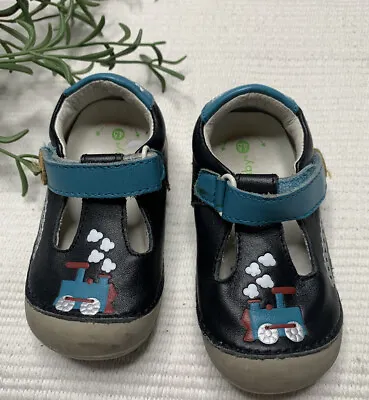 Momo Baby Toddler Shoes Size 4.5 Train Black Leather • $15