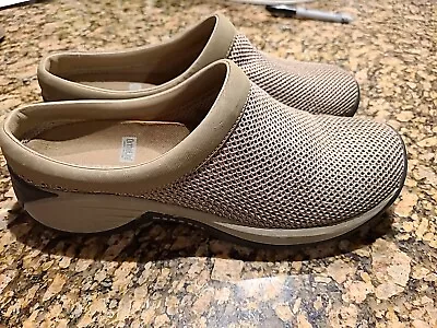 Womens Merrells Ortholite Air Cushion Slip Ons Size 8 Or Eu  38.5 • $12