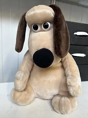 Wallace & Gromit Plush Pyjama Case 18   • £9.99