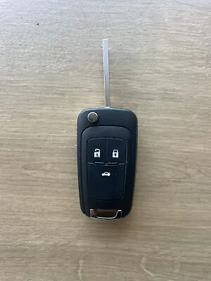 Holden Commodore Cruze Colorado Barina 3 Buttons Key Shell With Logo. • $27