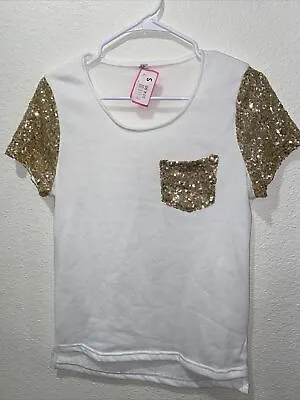 Yahada USA : Gold Sequin Top Size Small • $25