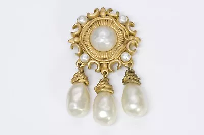 Vintage 1990's CHANEL Paris Baroque Style Gold Plated Pearl Drop Brooch • $3500