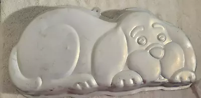 $10 • Buy WILTON-Vintage 1986-Clifford The Big Red Dog Cake Pan