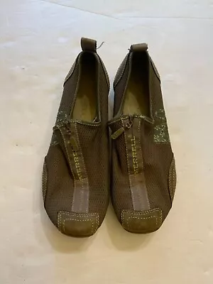 Barrado Moss Merrell Womens Performance Footwear Sz 8M Army Green Zip Closure • $34