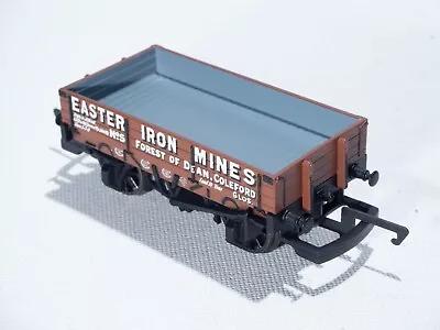 Hornby R6230A OO Gauge Easter Iron Mines 3-plank Wagon Brown With Box • £8