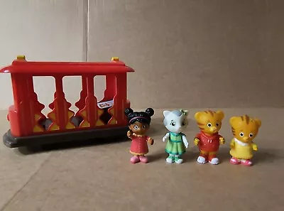 Daniel Tiger's Neighborhood Trolly Tots Fred Rogers Company + 4 Characters  • $19.99