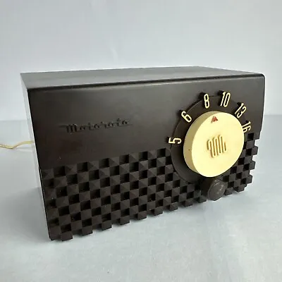 Vintage Motorola 5R1 Tube Radio Tested And Works • $95