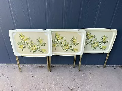 Vintage TV Tray Set Of 3Fiberglass Lavada Quaker Ind Floral MCM. READ • $129.99