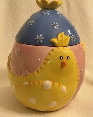Easter Egg Shaped Cookie Jar With Chicks & Daisies HOME 9” • $12.50