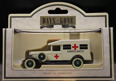 Lledo Days Gone 1936 Packard Ambulance   MIB • $3.99