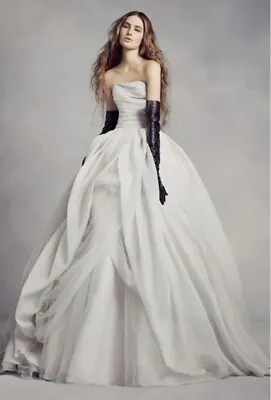 White By Vera Wang Corset Strapless Wedding Dress Size 0 READ***** • $200