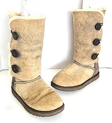 UGG BOOTS ~ Womens 8 ~ Australian Bomber Boots ~ Genuine Sheepskin Leather • $89.95