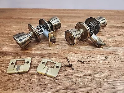 Lot Of 2 Vintage MCM 50s 60 Gold Hammered Grooved Privacy Pop Lock Door Knob • $30.99