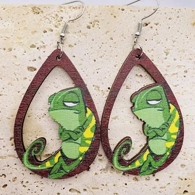 Green Chameleon Frog Wood Hollow Teardrop Earrings Stole Stone Jewelry Gifts • $2.39