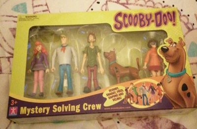 £6 • Buy Scooby Doo Mystery Solving Crew Figures 