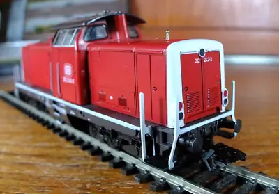 Marklin 3647 HO Gauge DB BR 212 Diesel Loco In Red Livery • $155.42