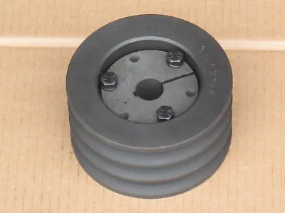 C3 Mower Triple Middle Pulley + Hub For Ih International Cub Lo-boy Farmall • $88