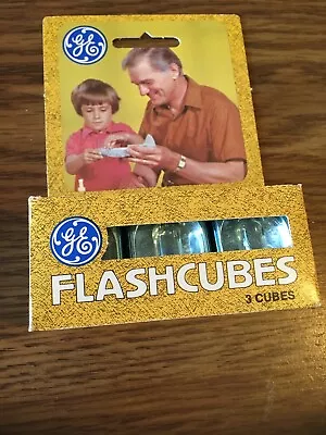 Vintage GE Flashcubes - Set Of 3 Cubes New In Orig Box!   Guaranteed 12 Flashes  • $4.99