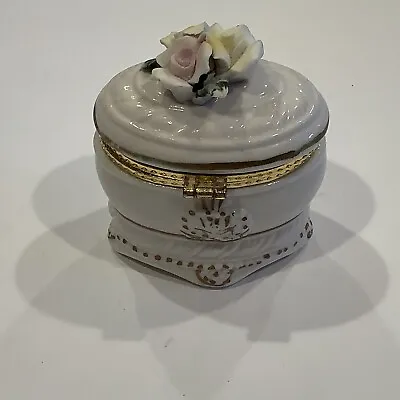 Porcelain Trinket Box Cream With 3-D Flowers Gold Trim Hinged Lid • $9.95