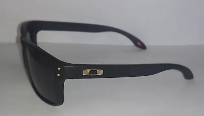 $31 • Buy Oakley Holbrook Silver Polarised Sunglasses