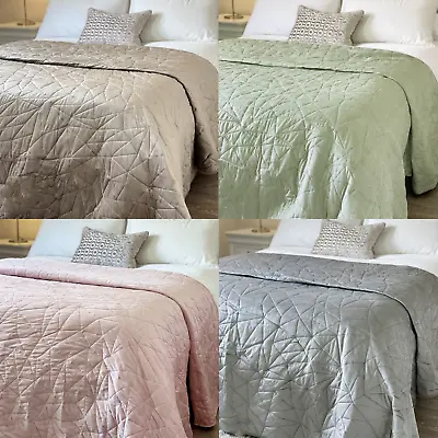 Luxury Velvet Quilted Warm Double King Bedspread Modern Geometric Cosy Layer • £44.95