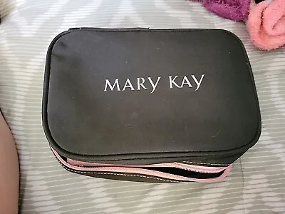 MARY KAY Black Travel Makeup Cosmetic Bag 9 X 6 X 3.5 In  • $16.99