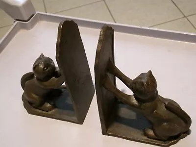 Cat Sculpture Book Ends – Antique Metal / Iron • $69